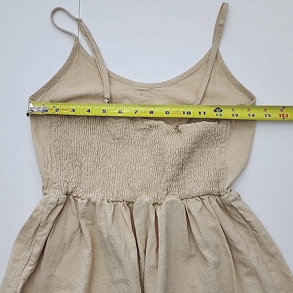 Zaful Women's Tan  Smocked Mock Button Cami Pocket Dress Size 8 - Picture 11 of 11